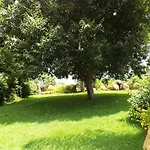 מלון Turismo Rurale צ'פאלו
