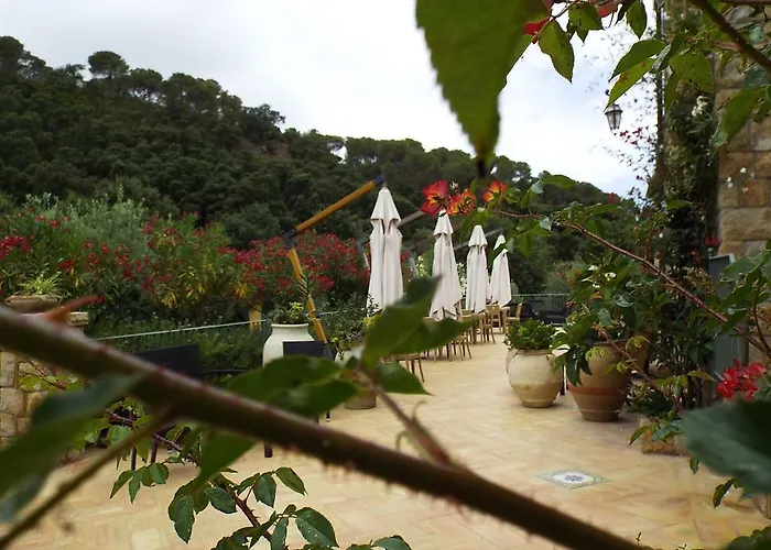 Turismo Rurale Чефалу