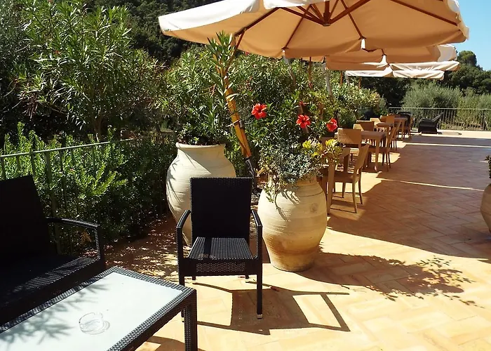 Turismo Rurale Чефалу